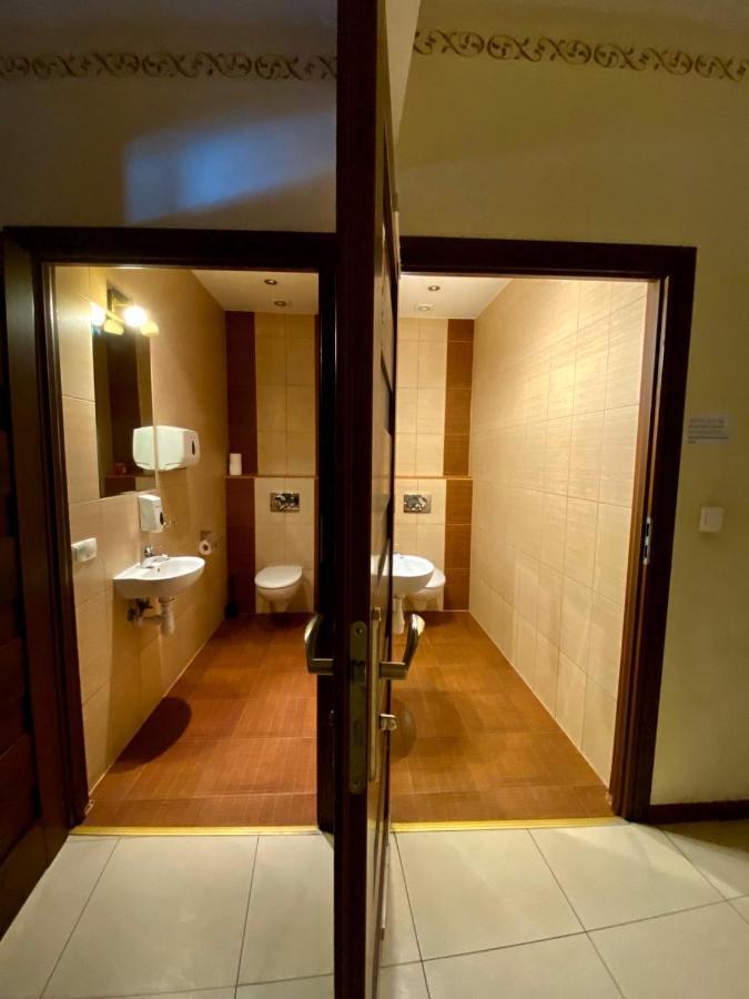 קרקוב Ametyst Hostel מראה חיצוני תמונה